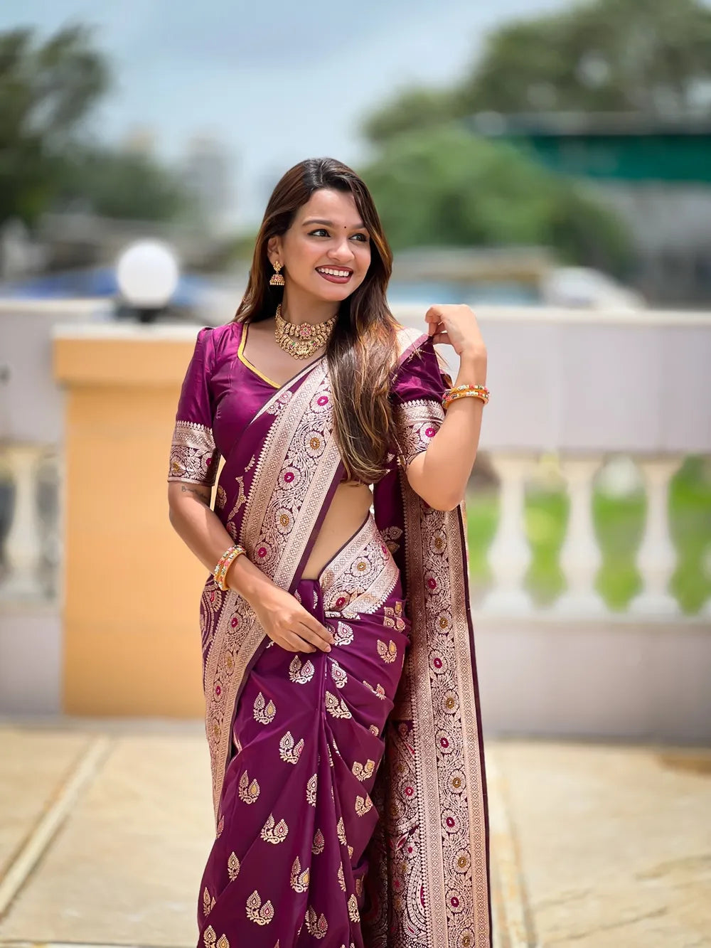 Banarasi Silk Saree with Zari & Meenakari – Premium Wedding Collection